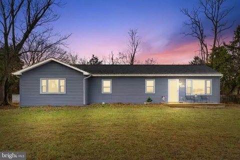1636 Double Church Rd, Stephens City, VA 22655