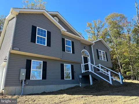 1619 Tomahawk Trl, Winchester, VA 22602