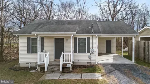 5102 Comer Dr, Stephens City, VA 22655