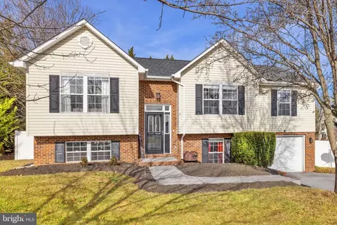 114 Patrick Pl, Stephens City, VA 22655