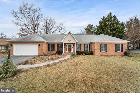 107 Tucks Cir, Winchester, VA 22602