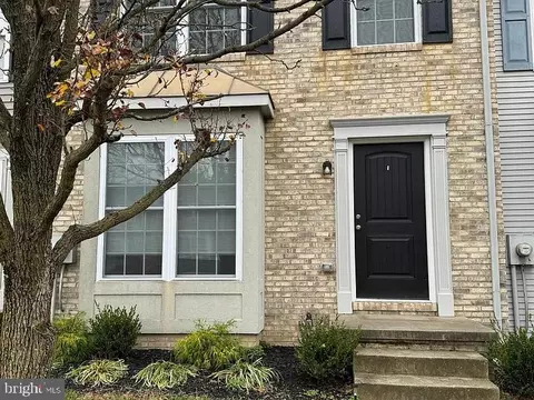 204 Barrington Ln, Winchester, VA 22601