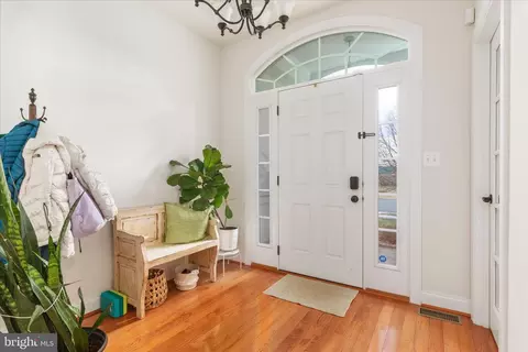 Entry Way - 122 Buccaneer Ct, Stephenson, VA 22656 photo 1 of 7