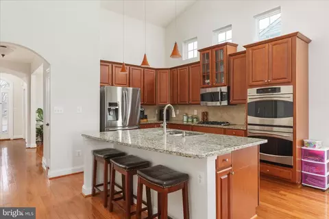 Kitchen - 122 Buccaneer Ct, Stephenson, VA 22656 photo 3 of 5