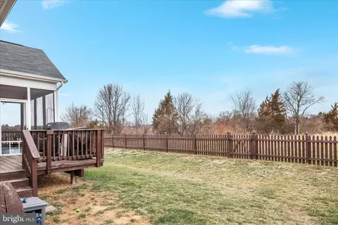 Exterior - 122 Buccaneer Ct, Stephenson, VA 22656 photo 9 of 20
