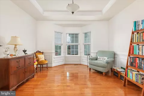 Living - 122 Buccaneer Ct, Stephenson, VA 22656 photo 1 of 2