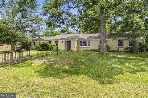 112 Westwood Cir, Winchester, VA 22602