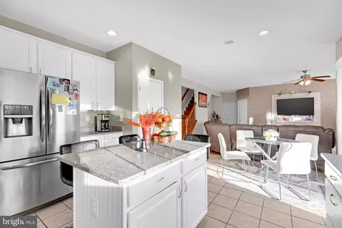 Kitchen - 320 Morlyn Dr, Stephenson, VA 22656 photo 2 of 3