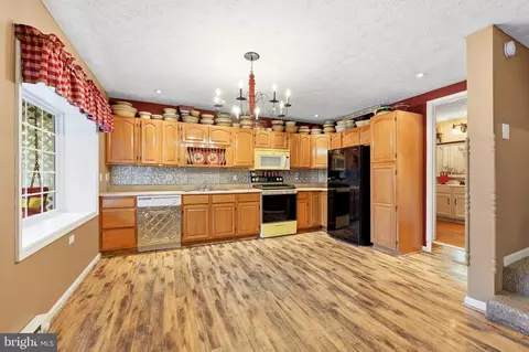 Kitchen - 236 Kump Dr, Gore, VA 22637 photo 5 of 6