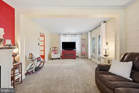 Living - 236 Kump Dr, Gore, VA 22637 photo 2 of 4