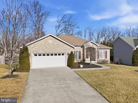 450 Canyon Rd, Winchester, VA 22602