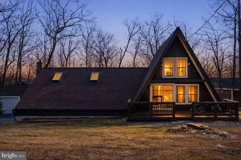 161 Graywolf Trl, Winchester, VA 22602
