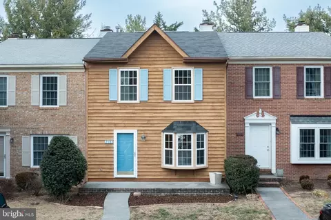 218 Tudor Dr, Winchester, VA 22603