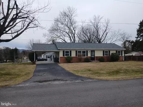 2155 Massanutten Dr, Middletown, VA 22645