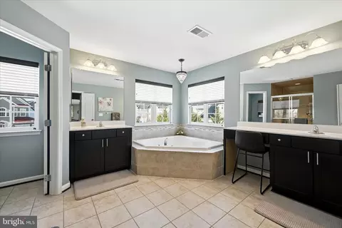 Entry Way - 105 Garret Ct, Stephenson, VA 22656 photo 6 of 9