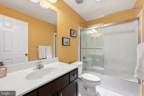 Bath - 105 Garret Ct, Stephenson, VA 22656 photo 5 of 5