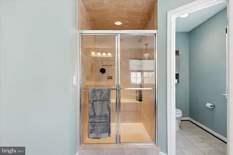Bath - 105 Garret Ct, Stephenson, VA 22656 photo 2 of 5