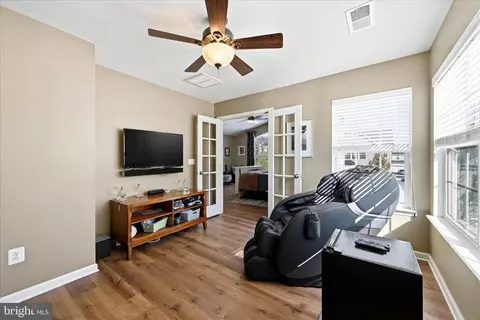 Entry Way - 105 Garret Ct, Stephenson, VA 22656 photo 5 of 9