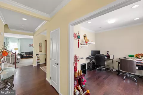 Entry Way - 100 Flyfoot Dr, Stephenson, VA 22656 photo 6 of 10