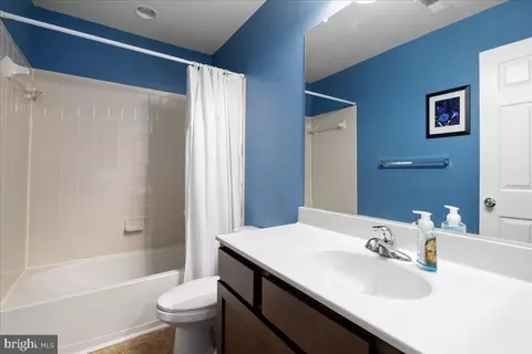 Entry Way - 218 Centennial Dr, Stephenson, VA 22656 photo 8 of 12