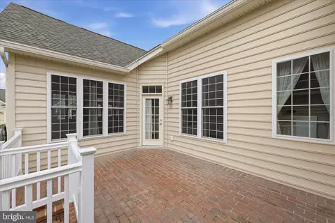 Exterior - 103 Bleeding Heart Dr, White Post, VA 22663 photo 7 of 11
