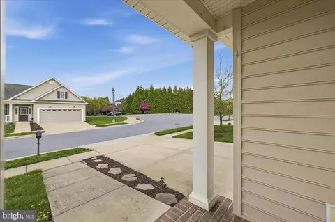 Exterior - 103 Bleeding Heart Dr, White Post, VA 22663 photo 4 of 11