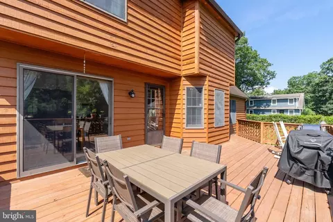 Exterior - 103 Masters Dr, Cross Junction, VA 22625 photo 3 of 7