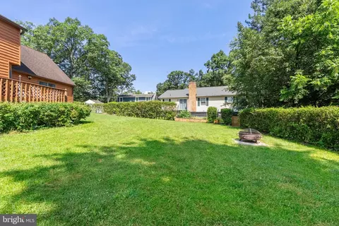 Exterior - 103 Masters Dr, Cross Junction, VA 22625 photo 7 of 7
