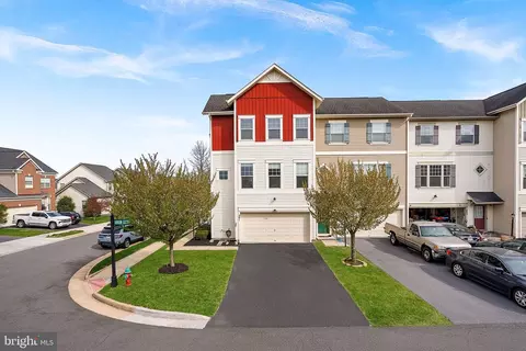 201 Arrow Crown Ct, Stephenson, VA 22656