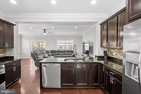 Kitchen - 201 Arrow Crown Ct, Stephenson, VA 22656 photo 6 of 6