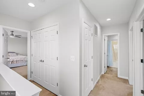 Entry Way - 201 Arrow Crown Ct, Stephenson, VA 22656 photo 9 of 11