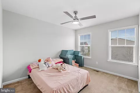 Bedroom - 201 Arrow Crown Ct, Stephenson, VA 22656 photo 3 of 9