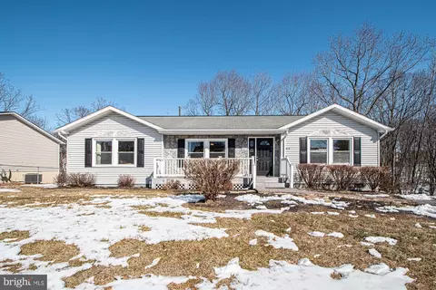 213 Woodrow Rd, Winchester, VA 22602