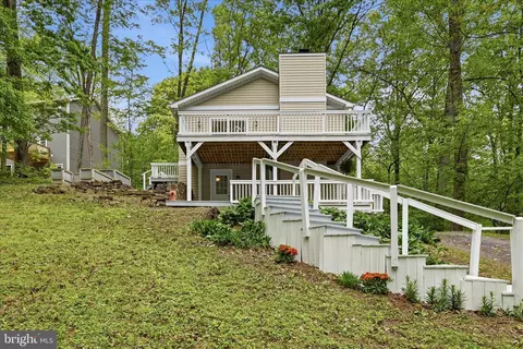 212 Beaver Trl, Winchester, VA 22602