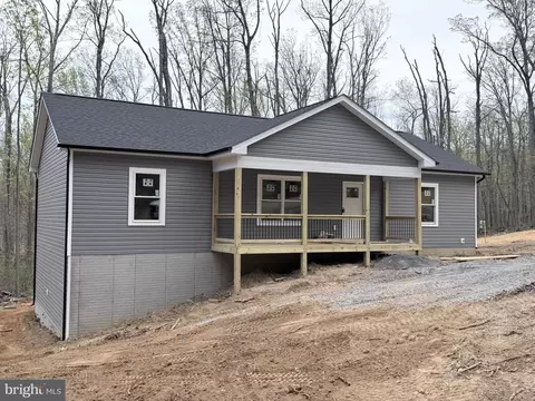720 Panther Dr, Winchester, VA 22602