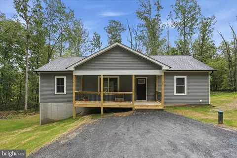 720 Panther Dr, Winchester, VA 22602