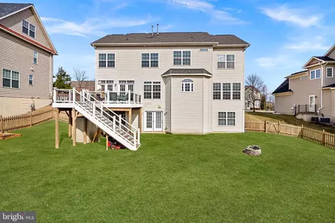 Exterior - 110 Setting Sun Ct, Stephenson, VA 22656 photo 7 of 9
