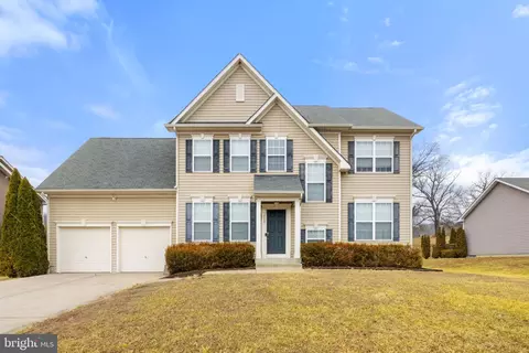 113 Colonial Dr, Cross Junction, VA 22625