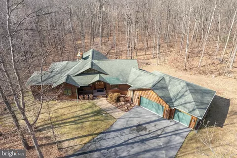 181 Signal Ridge Ln, Winchester, VA 22603