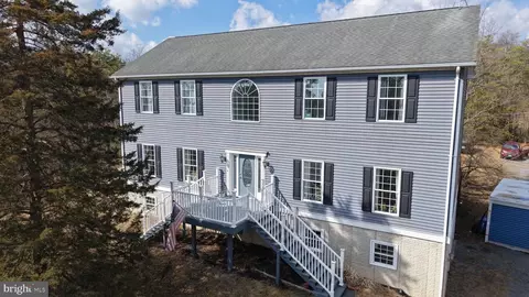 3336 Hunting Ridge Rd, Winchester, VA 22603
