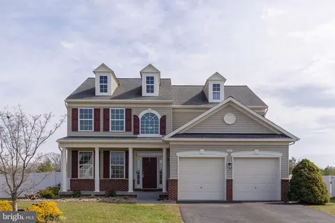 122 Vincent Dr, Stephens City, VA 22655