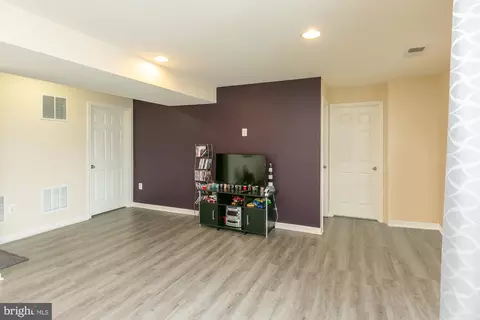 Living - 224 Morlyn Dr, Stephenson, VA 22656 photo 5 of 5