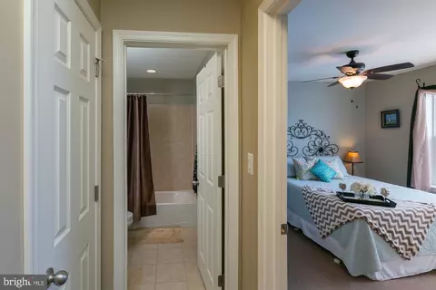 Entry Way - 224 Morlyn Dr, Stephenson, VA 22656 photo 14 of 18