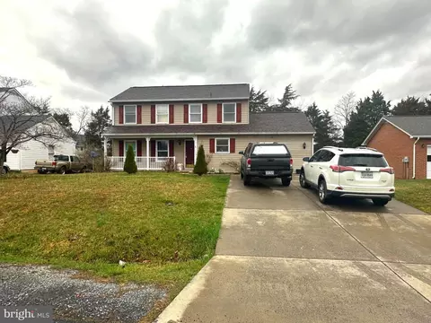 110 Meadowview Ct, Winchester, VA 22602