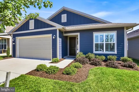 110 Switchgrass Way, Lake Frederick, VA 22630