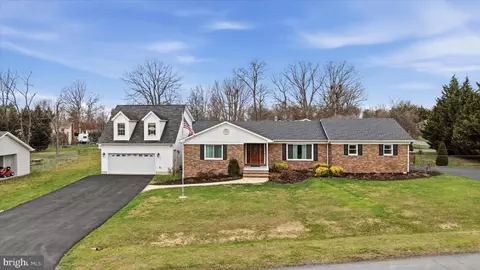 112 Rockbridge Rd, Stephens City, VA 22655