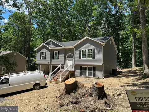 208 Beaver Trl, Winchester, VA 22602