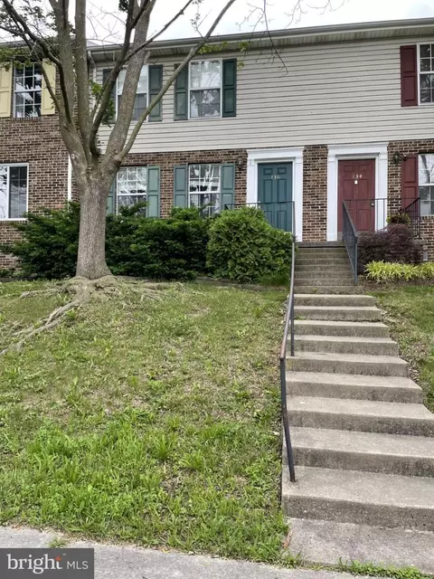136 Parkside Dr, Winchester, VA 22602