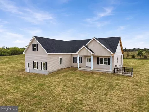 169 Cather Ln, Winchester, VA 22602