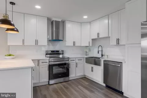 Kitchen - 224 Hawk, Winchester, VA 22602 photo 3 of 3
